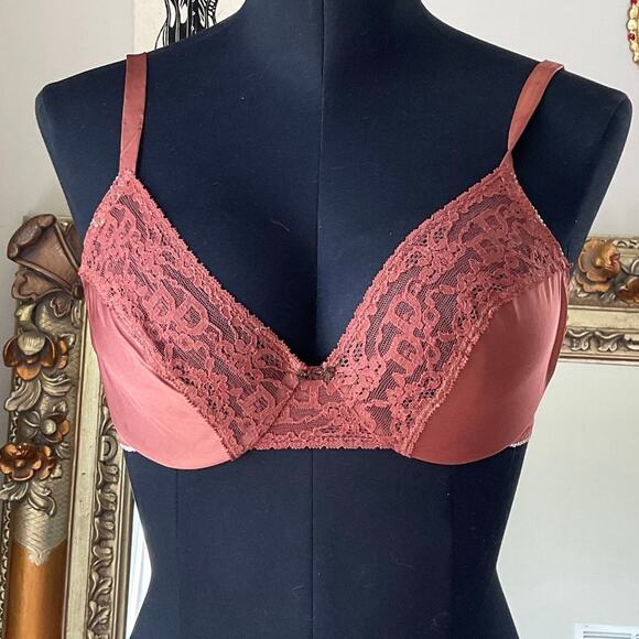 vintage Christian Dior Lace V-Neck Satin Intimates Bra  Sz 36C - Picture 1 of 4